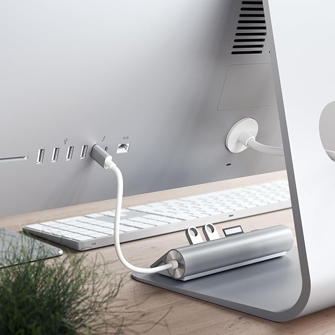 Satechi USB C Hub for Desktop, USB C Hub with 3 USB-A 3.0 Data Ports, Micro/SD Card Readers, USBC Hub for MacBook Air/Pro M5/M4, Dell, HP, Surface, Lenovo - Silver