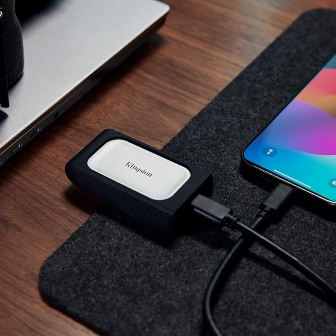 Kingston XS2000 500G High Performance Portable SSD with USB-C | Pocket-sized | USB 3.2 Gen 2x2 | External Solid State Drive | Up to 2000MB/s | SXS2000/500G