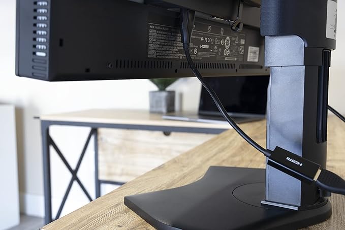 Philips DisplayPort to HDMI Adapter, Unidirectional, Works with Laptops, Tablets, Full HD 1080p, 4K Ultra HD, Mac and PC Compatible, Compact Design, Portable, Black, SWV9200G/27