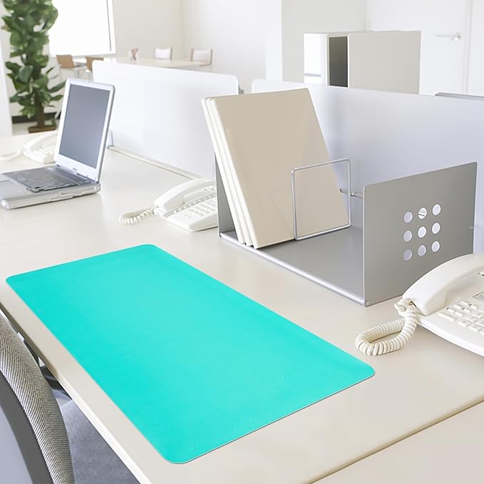 Non-Slip Desk Pad Mat, Leather Desk Mat for Desktop, Waterproof Green Computer Mouse Mat Desktop Protector for Office/Home, 23.6" x 13.7"