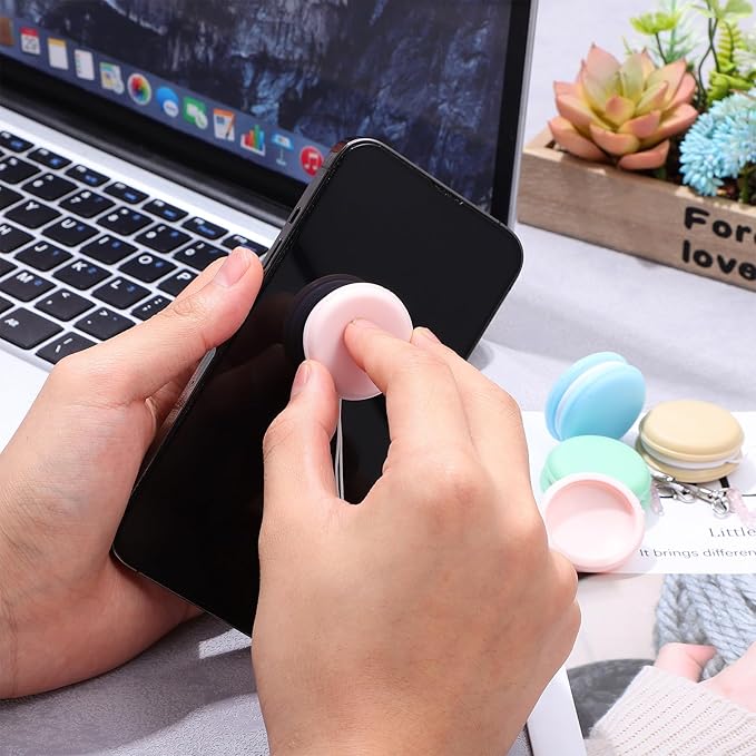 4pcs Phone Screen Cleaners with Lanyard Keychain, Macaron Shape Smartphone Cleaning Tools for Cameras Eyeglasses, Handbag Pendant Keychain Charm (Random Color)