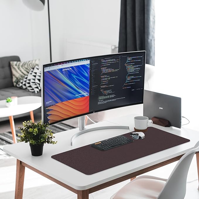 Leather Desk Pad Protector,Non-Slip Desk Pad,on-Slip PU Leather Large Mouse Pad,Easy Clean Desk Protecor Mat,Writing Pad for Office Work/Home/Decor(Black, 31.5" x 15.7")