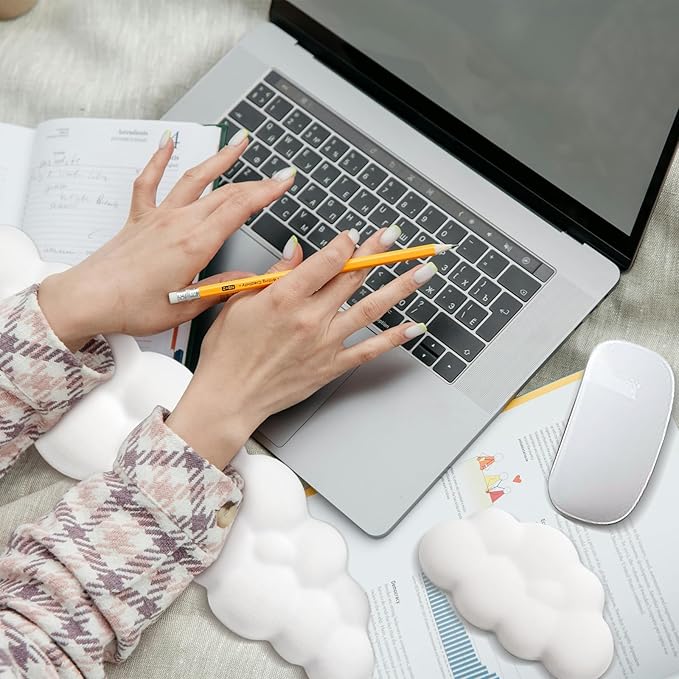 2 PCS Keyboard Cloud Wrist Rest, Memory Foam Keyboard Palm Rest with Non-Slip Base Ergonomic Keyboard Wrist for Pain Relief, Soft Wrist Rest for Office, Computer, Laptop, Gaming Office (White)