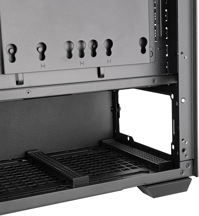 Silverstone Technology CS383 8-Bay hot-swappable high Performance Full Tower NAS Chassis, SST-CS383