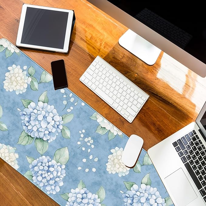 Blue Hydrangea Large Mouse Pad, Flroal Blue and White Desk Mat, Spring Summer Decor Mouse Pad for Desk Large Long White Hydrangea Extra Large Desk Pad Decorative for Office Women 31.5x11.8